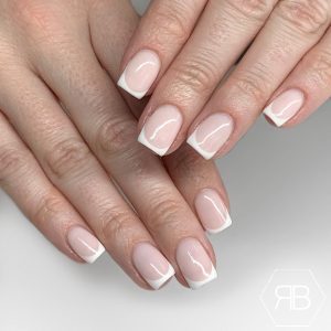Facetune_17-03-2024-13-06-33