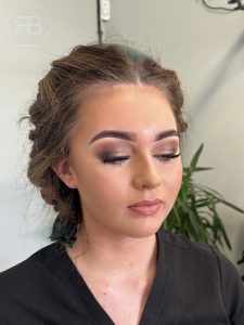 Facetune_27-04-2024-17-26-02